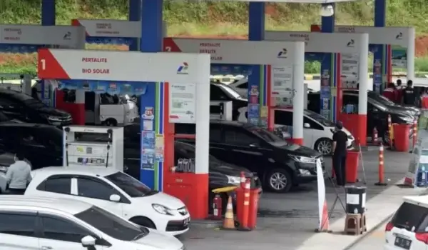 PT Pertamina (Persero) kembali menaikkan harga bahan bakar minyak (BBM) non-subsidi pada hari ini, Senin (4/5/2026).