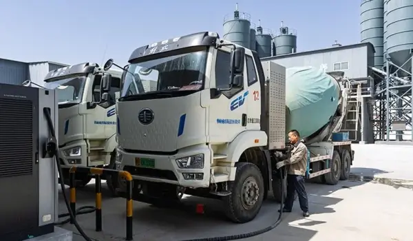 Revolusi Logistik China 2030: 1,6 Juta Truk Listrik Siap Kuasai Jalan, Subsidi Rp 310 Juta per Unit