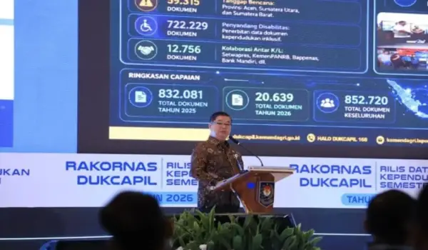 Direktur Jenderal Dukcapil Teguh Setyabudi.