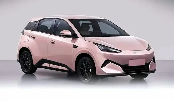 BYD Atto 1 versi terbaru.
